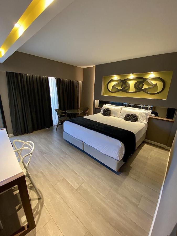 Up Congreso Hotel Буенос Айрес Екстериор снимка