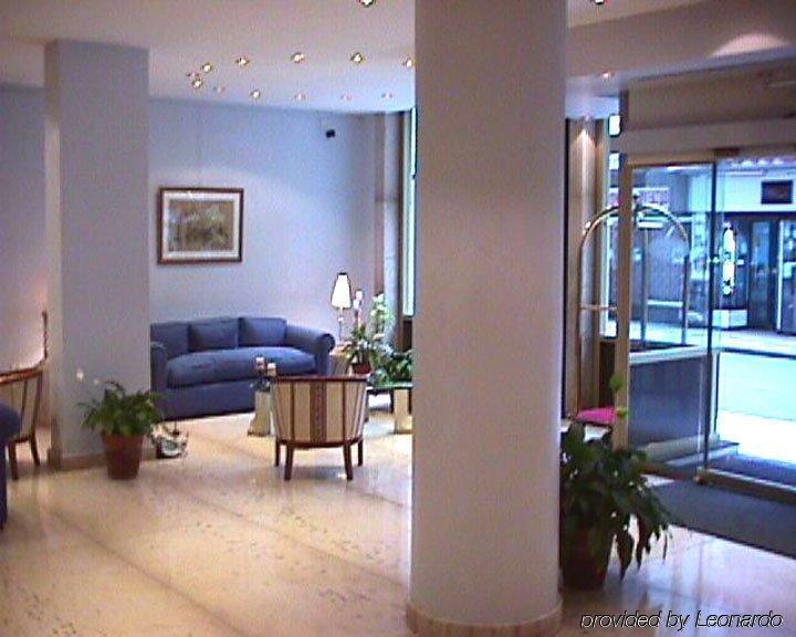 Up Congreso Hotel Буенос Айрес Екстериор снимка